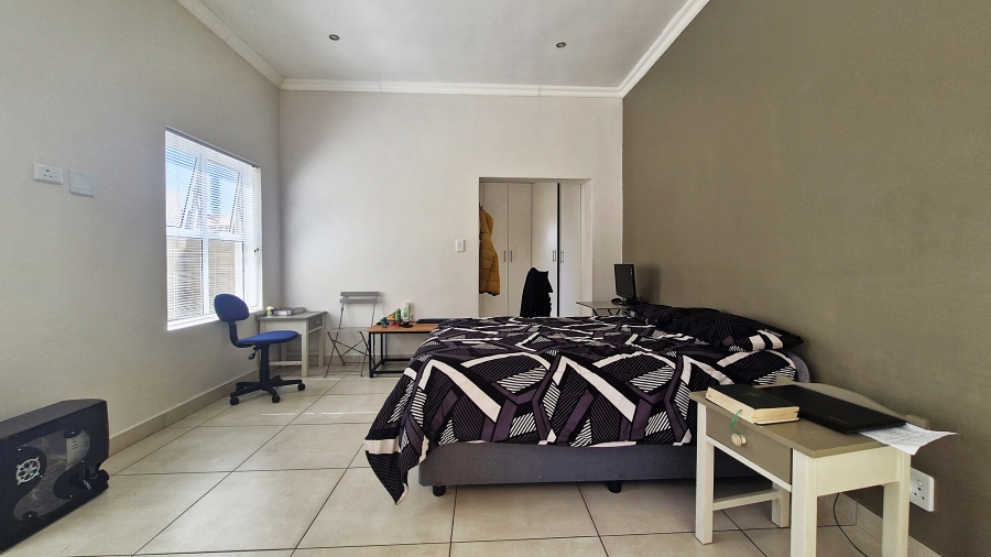 5 Bedroom Property for Sale in Laguna Sands Western Cape